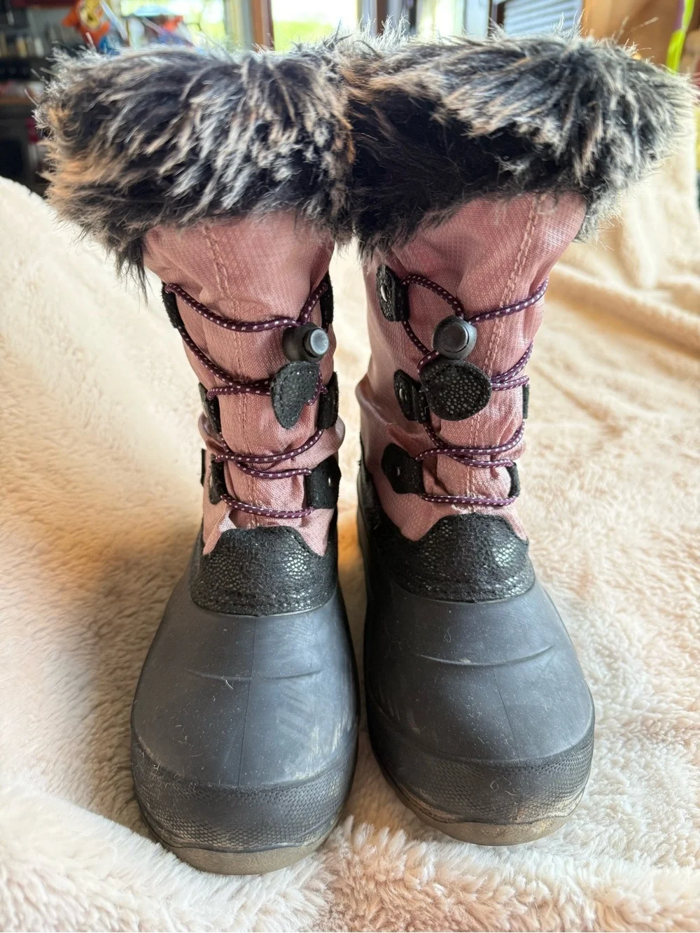 Kamik The Powdery 3 Winter Boots – Girls Size 2 – Insulated Snow Boots